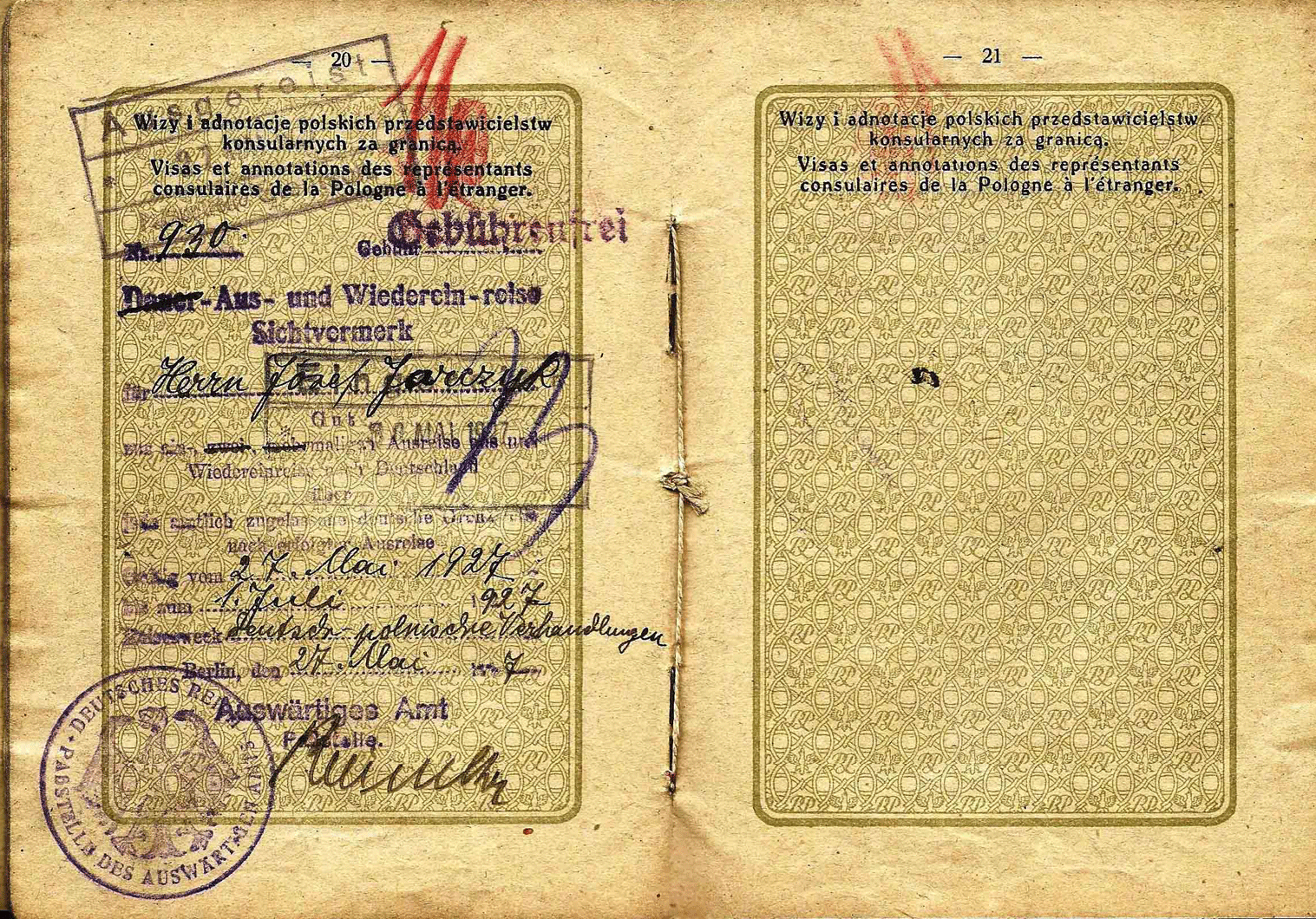 old Polish service passport