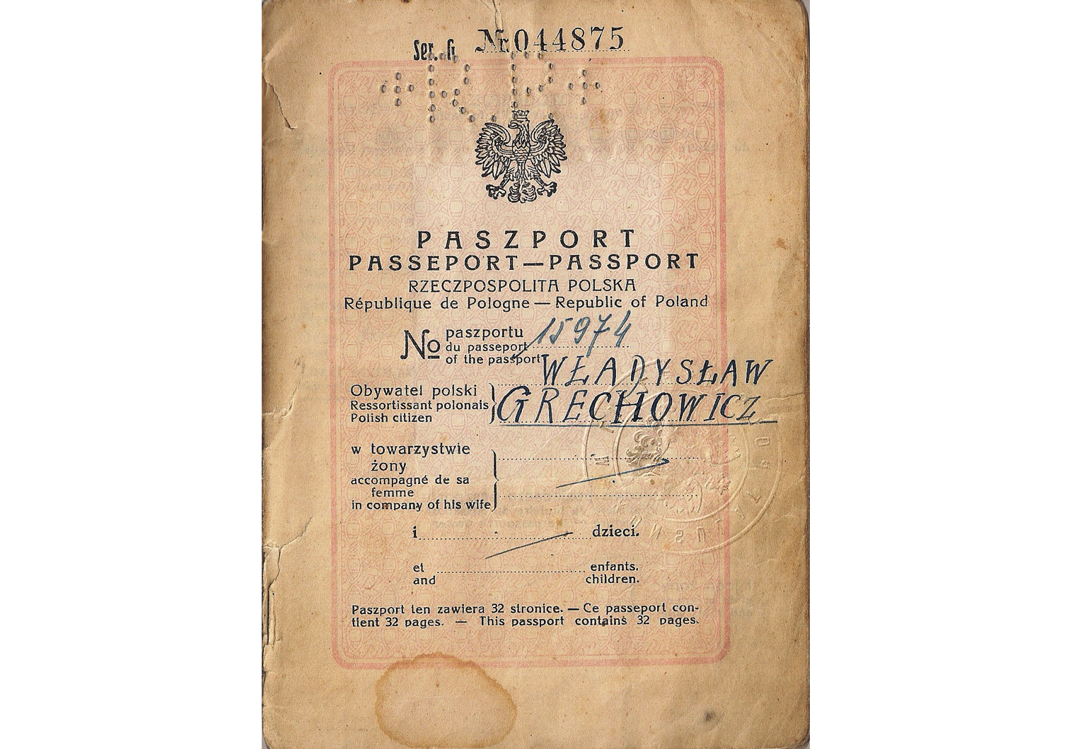 Polish service passport