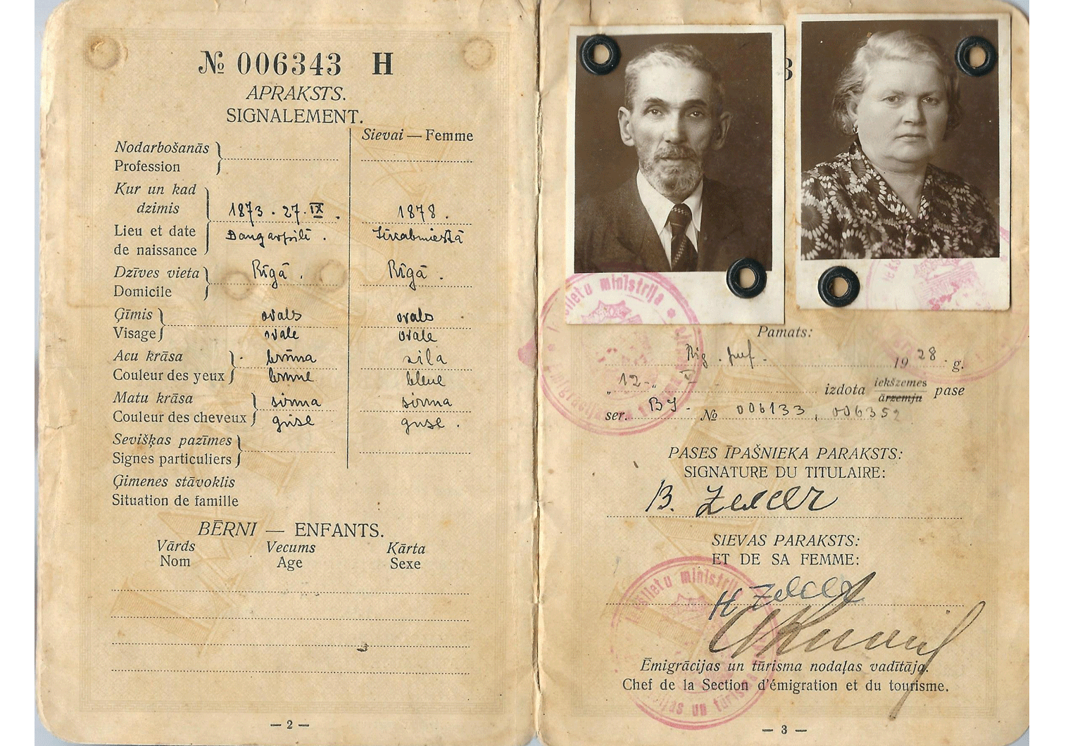 1934 Latvian passport for the Mandate