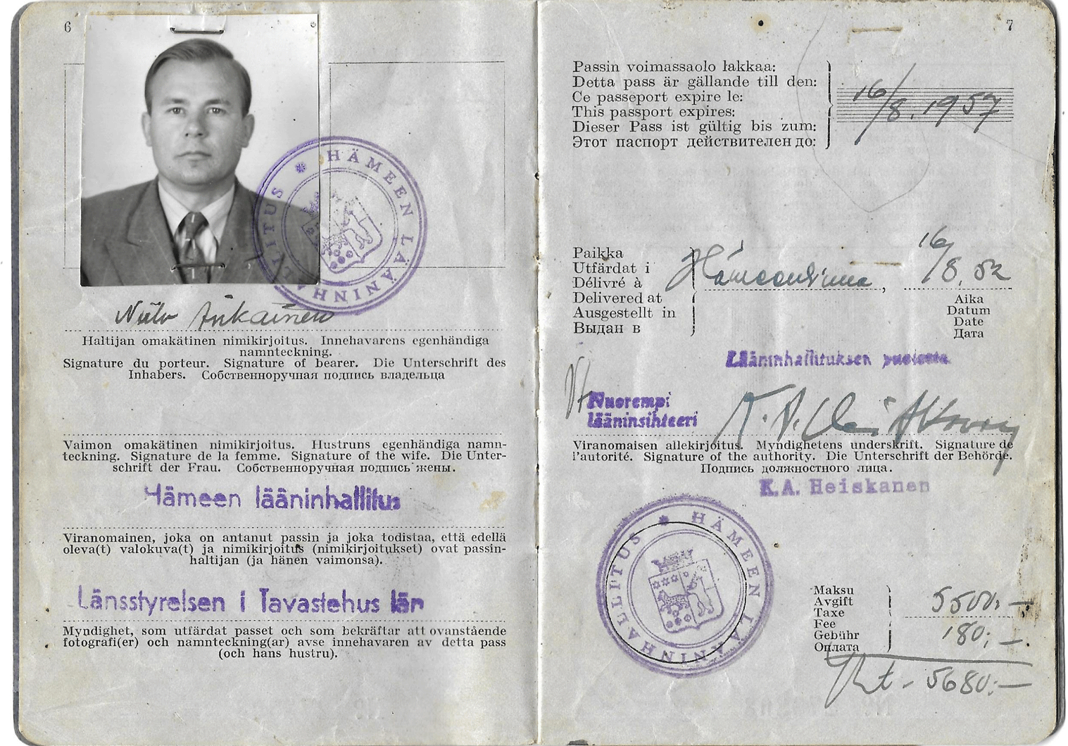 1952 passport used by Niilo Kalervo Askanian